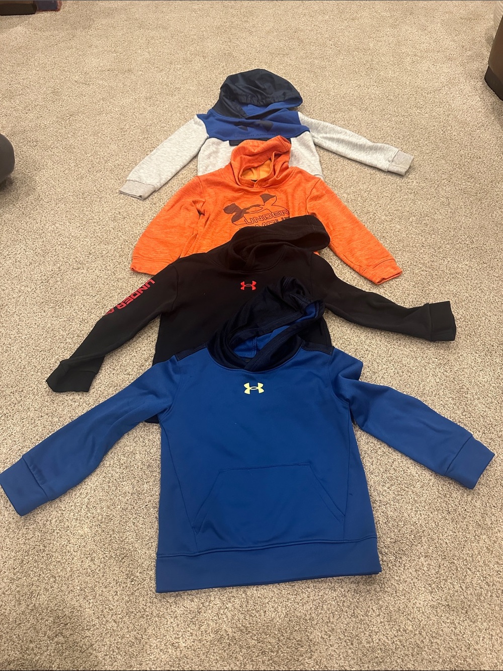 Under Armour Kids' pullover Hoodies bundle size 5